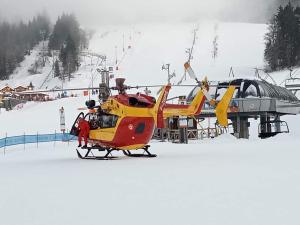 Το Place Royale pour 10 à 12 personnes à 30 mèt des pistes de Ski et Vtt τον χειμώνα