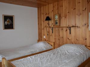 Posteľ alebo postele v izbe v ubytovaní Grand 5 pièces proche télécabine, garage et cheminée - FR-1-464-207