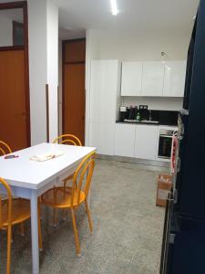 Una cocina o zona de cocina en Gli appartamenti di Francuzzo