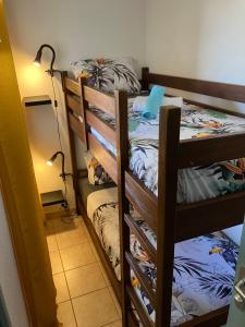 Posteľ alebo postele v izbe v ubytovaní Superbe appartement à Uzès avec place de parking