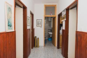 Zdjęcie z galerii obiektu Family friendly seaside apartments Grebastica, Sibenik - 15170 w mieście Grebaštica