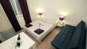 Posezení v ubytování Family friendly apartments with a swimming pool Seget Vranjica, Trogir - 12476