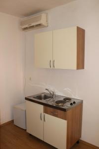 Fotografie z fotogalerie ubytování Apartments and rooms with parking space Trilj, Zagora - 14609 v destinaci Trilj