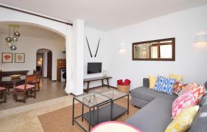 Μια τηλεόραση ή/και κέντρο ψυχαγωγίας στο 260 Casa Esperanza ETV8943 by Mallorca Charme