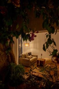 Hostal Es Niu de Tamariu的休息区