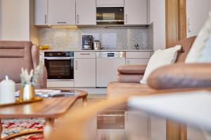 Dapur atau dapur kecil di Bader Suites