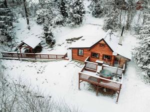 SOVIA WELLNESS CHATA s jacuzzi kaďou a saunou, Čingov v zimě