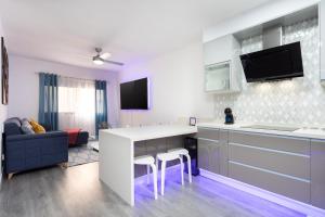 Zdjęcie z galerii obiektu 101 FRESH HOLIDAY HOME By Sunkeyrents w mieście Puerto de Santiago