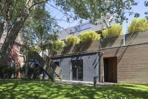 Budova, kde se prázdninový dům nachází