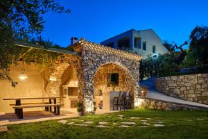 Hoone, kus villa asub