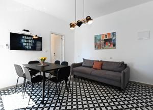 Afbeelding uit fotogalerij van Bazelet Apartments in Tiberias