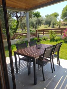 Φωτογραφία από το άλμπουμ του VIGLA IERISSOS στην Ιερισσό