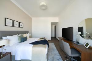 โทรทัศน์และ/หรือระบบความบันเทิงของ Le Mirage Downtown