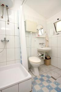 Koupelna v ubytování Apartments with a parking space Podaca, Makarska - 312