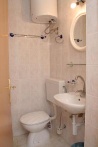 Ванная комната в Apartments by the sea Trpanj, Peljesac - 257