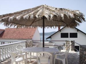 Fotografia z galérie ubytovania Apartments by the sea Sveti Petar, Biograd - 359 v destinácii Krmčina + 21 fotografií