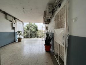 Fotografie z fotogalerie ubytování A 5 minutos do aeroporto! La Vie com estacionamento privado v destinaci Luanda
