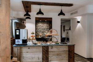 Kuchyňa alebo kuchynka v ubytovaní Das Schutzhaus-Bed and Breakfast-Dein Basislager im Salzkammergut