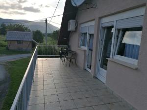 Výhľad na hory alebo výhľad na hory priamo z apartmánu