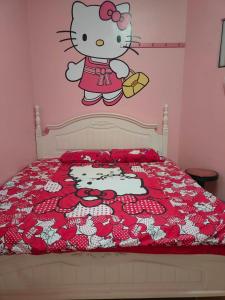 Postel nebo postele na pokoji v ubytování Donggang Town B&B