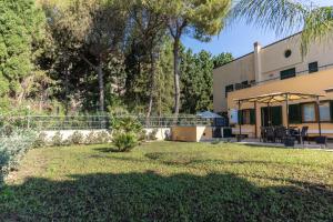 a view of the house from the yard at Teo House Beach in Taormina