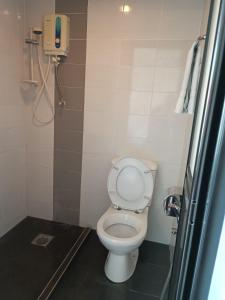 Koupelna v ubytování SO Hotel