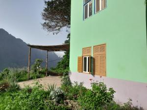 Nespecifikovaný výhled na hory nebo výhled na hory při pohledu z bed and breakfast