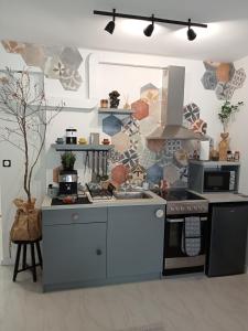 Virtuvė arba virtuvėlė apgyvendinimo įstaigoje ART STUDIO Geri