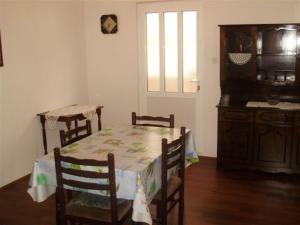 Fotografia z galérie ubytovania Apartment Metajna 525d v destinácii Zubovići