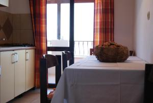 Fotografie z fotogalerie ubytování Apartments by the sea Zavala, Hvar - 553 v destinaci Jelsa