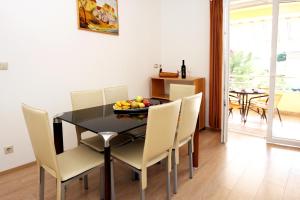 Nápoje v ubytování Apartments by the sea Zaboric, Sibenik - 468