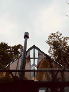 Gallery image of Toca do Pica-Pau - Tiny House em Campos com Lareira e privacidade! in Campos do Jordão