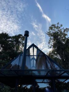 Gallery image of Toca do Pica-Pau - Tiny House em Campos com Lareira e privacidade! in Campos do Jordão