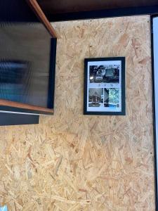 Gallery image of Toca do Pica-Pau - Tiny House em Campos com Lareira e privacidade! in Campos do Jordão
