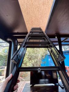 Gallery image of Toca do Pica-Pau - Tiny House em Campos com Lareira e privacidade! in Campos do Jordão