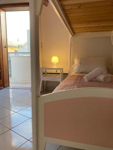 Posteľ alebo postele v izbe v ubytovaní Loft in the Heart Of City Center