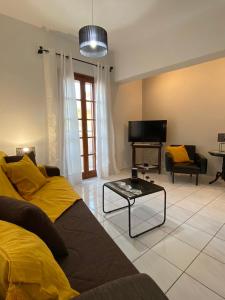 Posedenie v ubytovaní Loft in the Heart Of City Center
