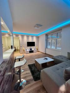 Μια τηλεόραση ή/και κέντρο ψυχαγωγίας στο Hugo Bianca LUX