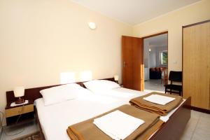 Fotografie z fotogalerie ubytování Apartments by the sea Basina, Hvar - 625 v destinaci Jelsa