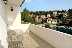 Fotografie z fotogalerie ubytování Apartments by the sea Basina, Hvar - 625 v destinaci Jelsa