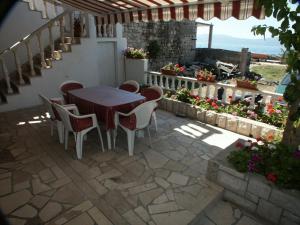 Fotografie z fotogalerie ubytování Apartments by the sea Sucuraj, Hvar - 590 v destinaci Sućuraj