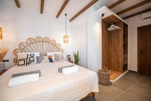 Krevet ili kreveti u jedinici u okviru objekta CasaCarma III, private pool, boho design, central