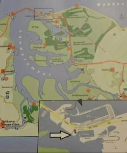Mynd úr myndasafni af Waterhuisjes op de pier van LauwersmeerPlezier! í Lauwersoog