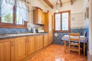 Küche/Küchenzeile in der Unterkunft Finca Margarita by Mallorca House Rent