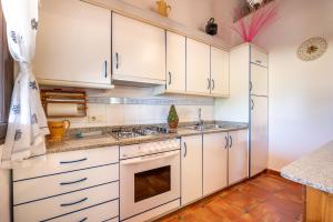 Küche/Küchenzeile in der Unterkunft Finca Margarita by Mallorca House Rent