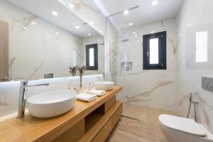 Φωτογραφία από το άλμπουμ του Villa Veta with Private Swimming Pool στην Αγκαιριά +25 φωτογραφίες