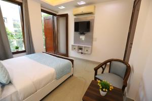 Katil atau katil-katil dalam bilik di Hotel Nature View Green Park Metro Couple Friendly New Delhi