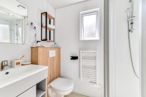 Ванная комната в Camping maeva Escapades Les Cottages de Perpignan