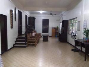 Fotografie z fotogalerie ubytování Sanctuary Transient House Bacolod v destinaci Bacolod