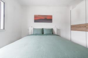 Galeriebild der Unterkunft Home2Book Cozy Sea Views Punta Sardina Lighthouse in Gáldar